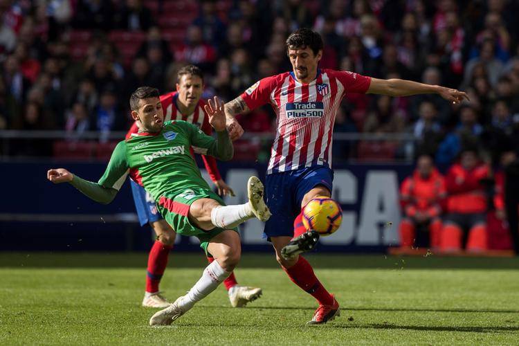 周六西甲焦点战：阿拉维斯 VS 马竞，近期状态大比拼